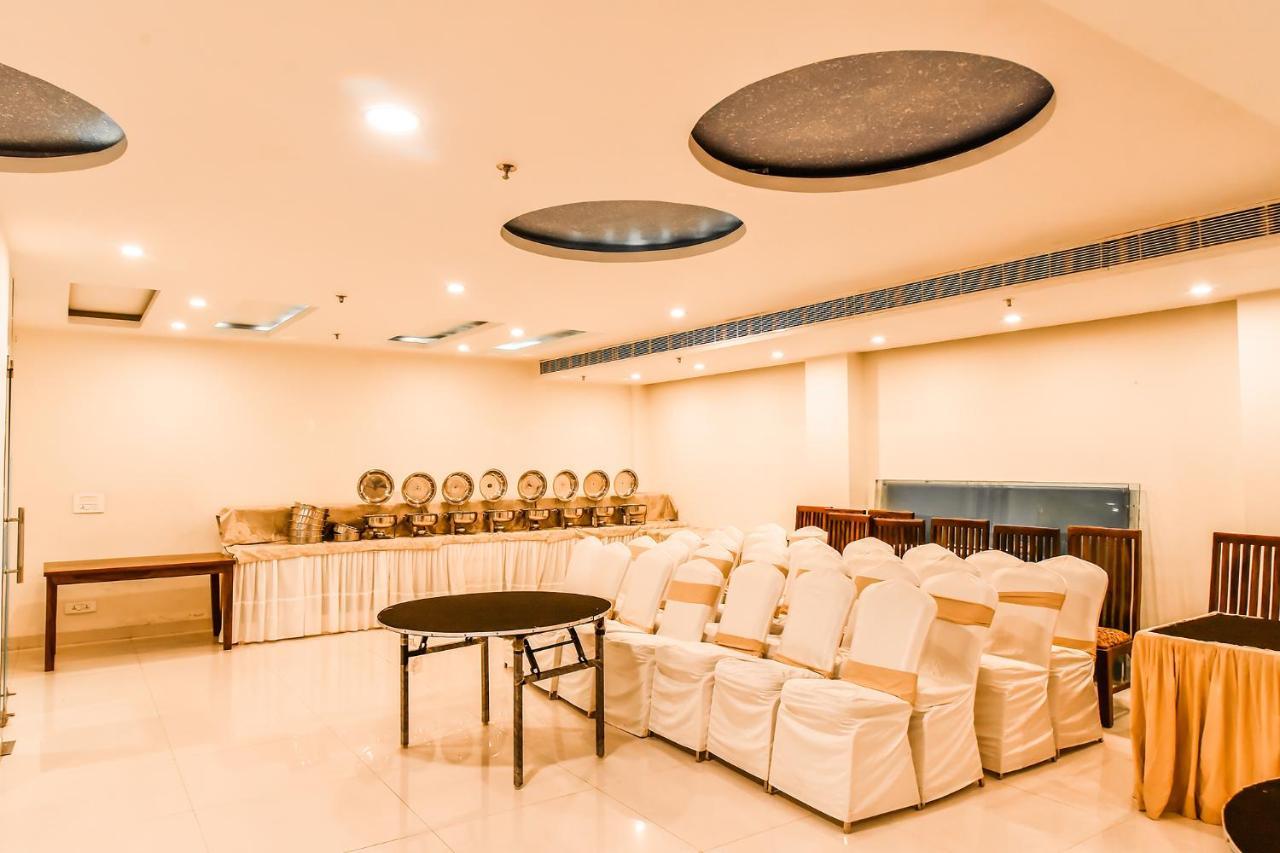 Fabhotel Prime The New Heaven Új-Delhi Kültér fotó