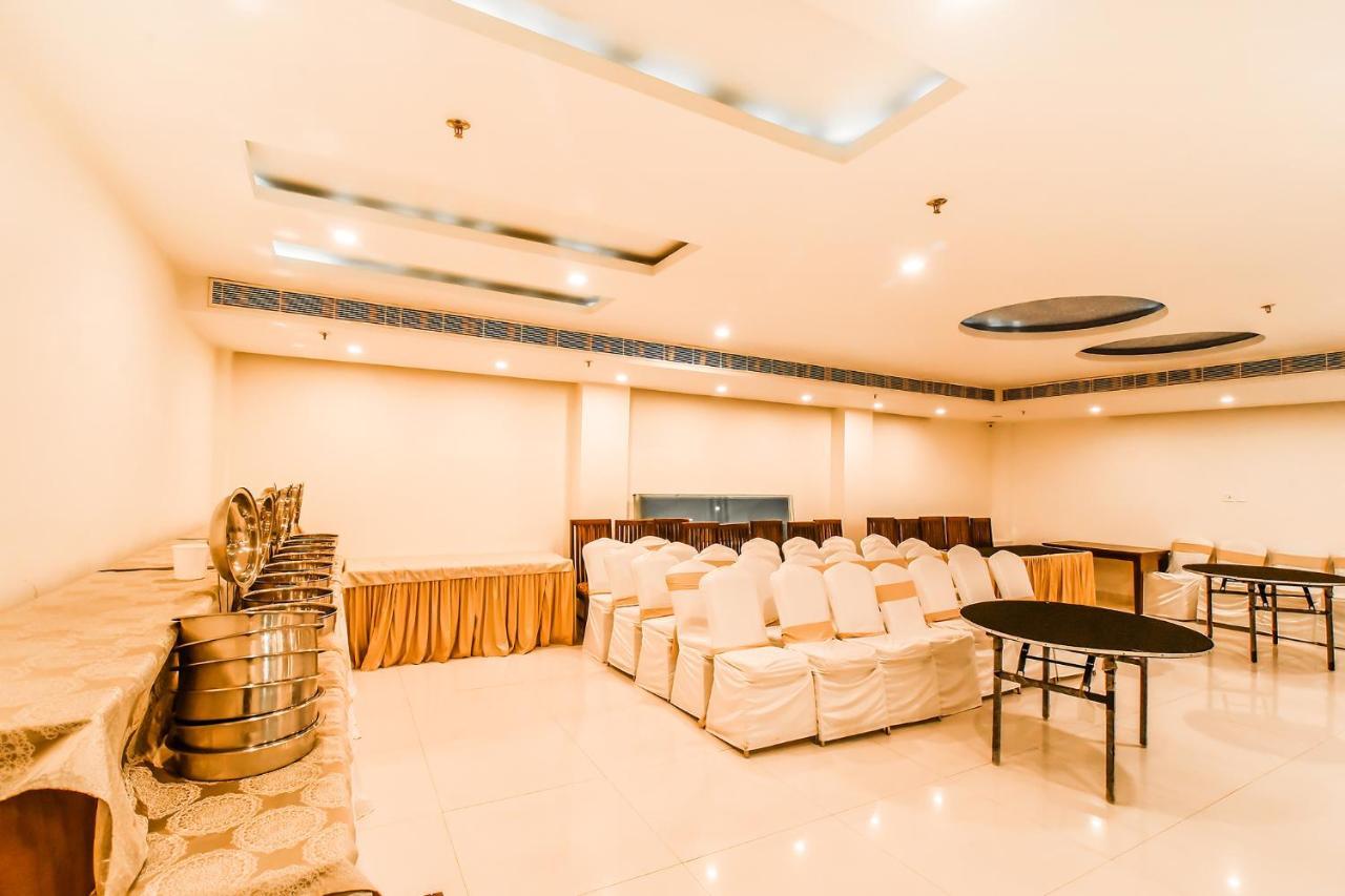 Fabhotel Prime The New Heaven Új-Delhi Kültér fotó